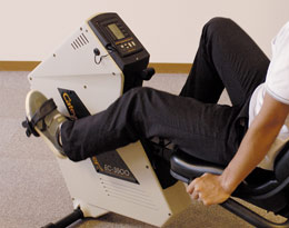 脚力を鍛えるリハビリ機具 3F・4F