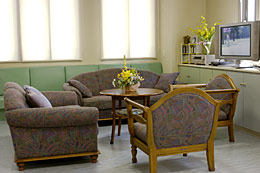 サロン風ソファーコーナー 3F