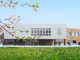 �P�A�Z���^�[�Δ���