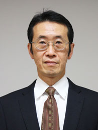 内田　一成