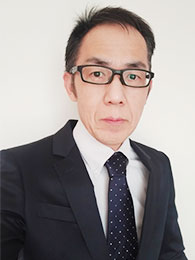 井　隆一　